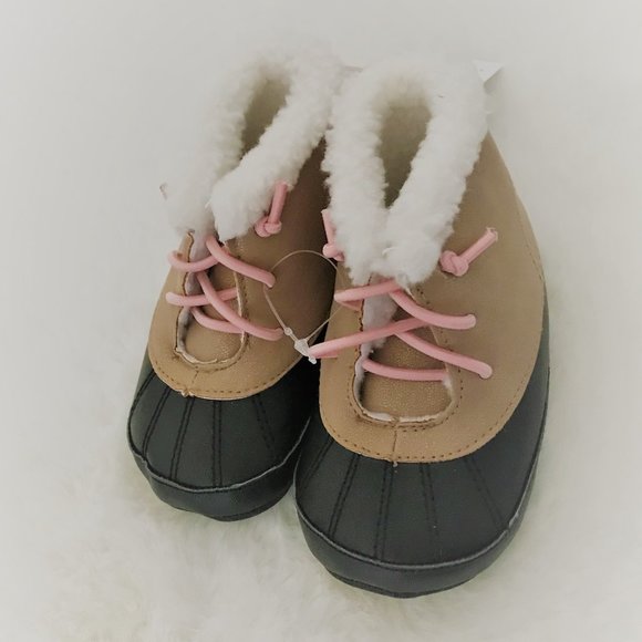 CARTER's Baby Girl Fleece Lined Duck Boots - Picture 2 of 6